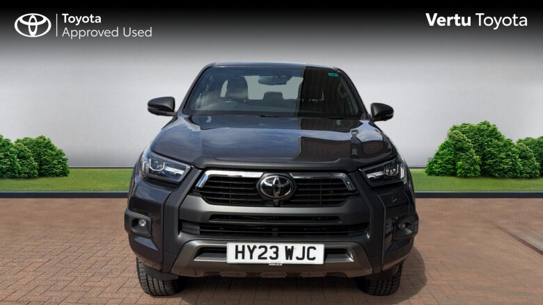 Toyota Hilux Diesel Invincible X D/Cab Pick Up 2.8 D-4D Auto